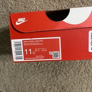 11c youth nike dunk low pink, never worn, original box,